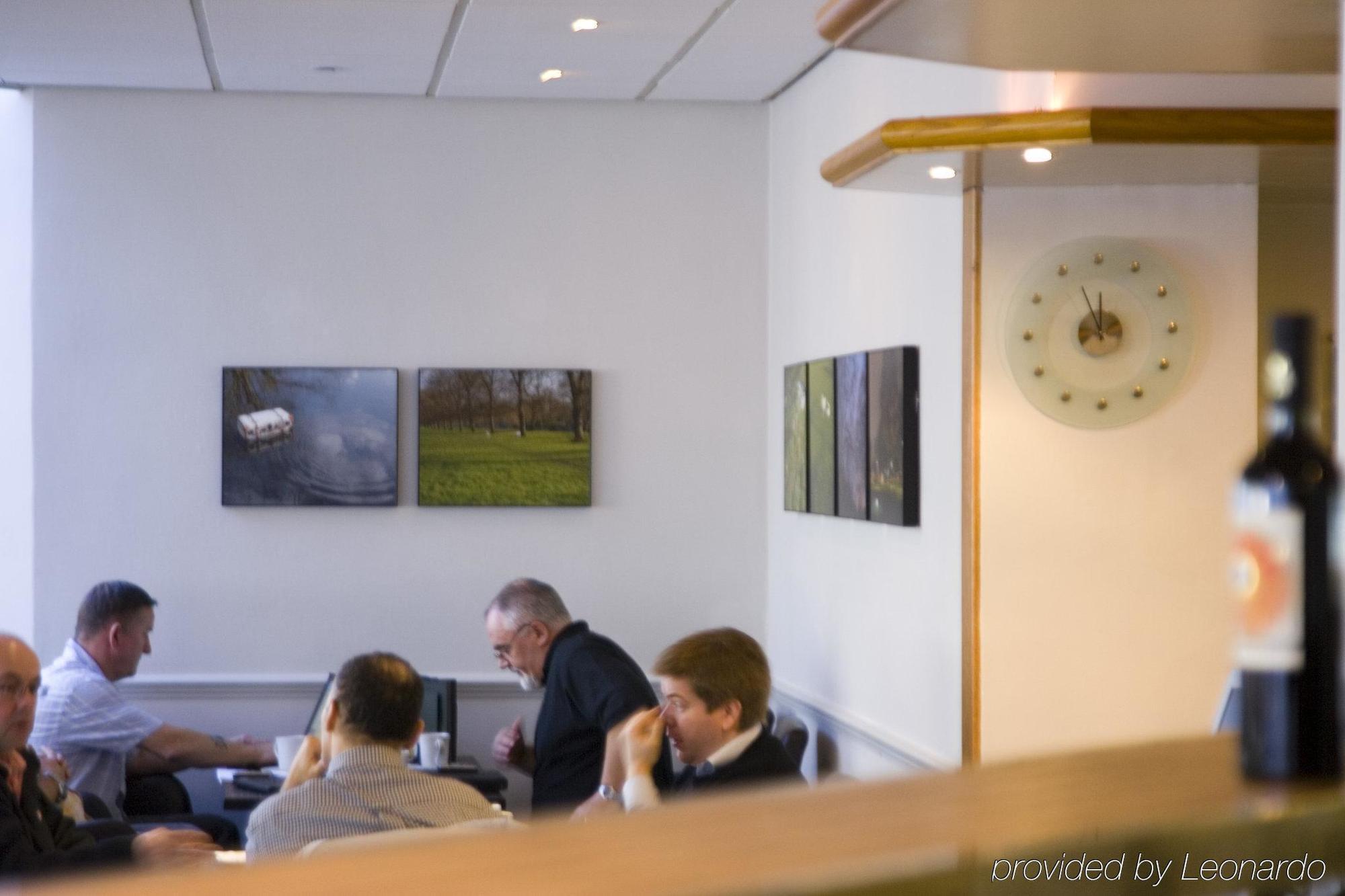 Holiday Inn Warrington By Ihg Eksteriør bilde